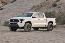 Load image into Gallery viewer, Fabtech 2024 Toyota Tacoma 4WD (w/o AVS) 1.5in Leveling Kit - Fabtech FTL5607