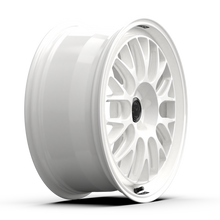Load image into Gallery viewer, fifteen52 RSHRW-99554+38 Holeshot RSR 19x9.5 5x114.3 Rally White
