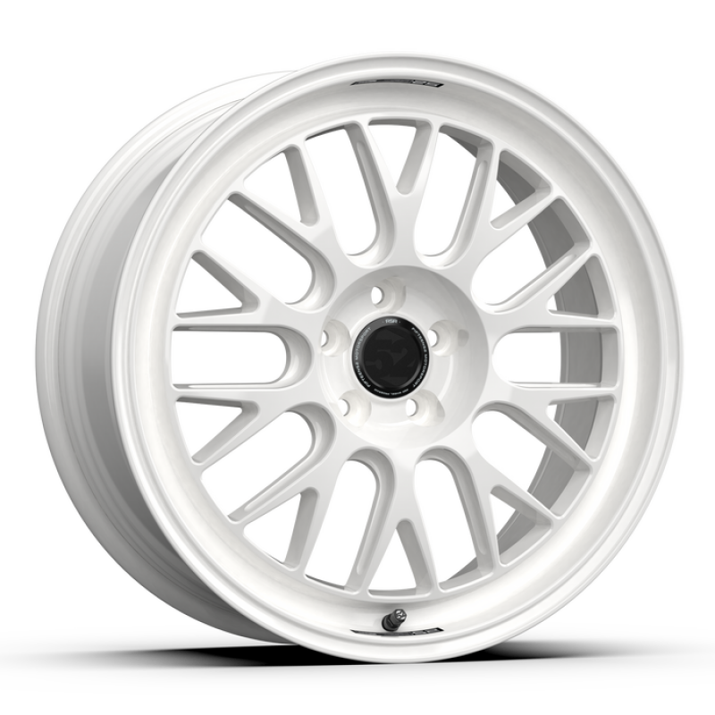 fifteen52 RSHRW-99554+38 Holeshot RSR 19x9.5 5x114.3 Rally White