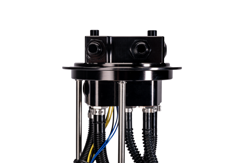 Fleece Performance PowerFlo lift pump, short bed, close-up of fuel lines and connectors