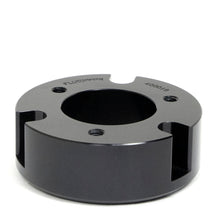 Load image into Gallery viewer, Fluidampr 400018 engine oil dry sump adapter for Ford 6.7L Power Stroke