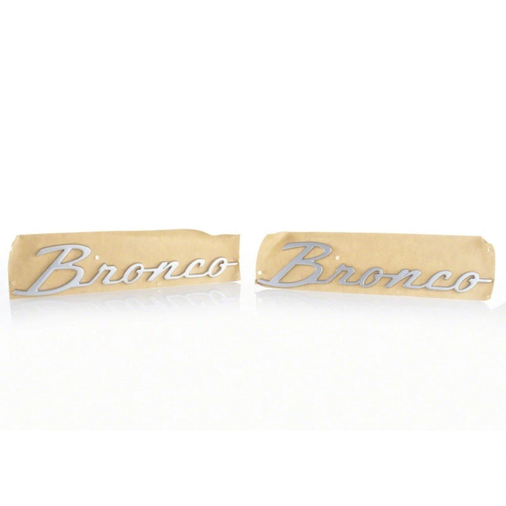 Ford Racing 21-23 Bronco Script Fender Badge - Silver - Ford Racing FRPM-1447-BSS