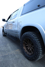 Load image into Gallery viewer, GEN-Y Hitch Gen-Y 15-25 Ford F-150/17-24 Ford F-250/F-350 Standard Cab Running Boards