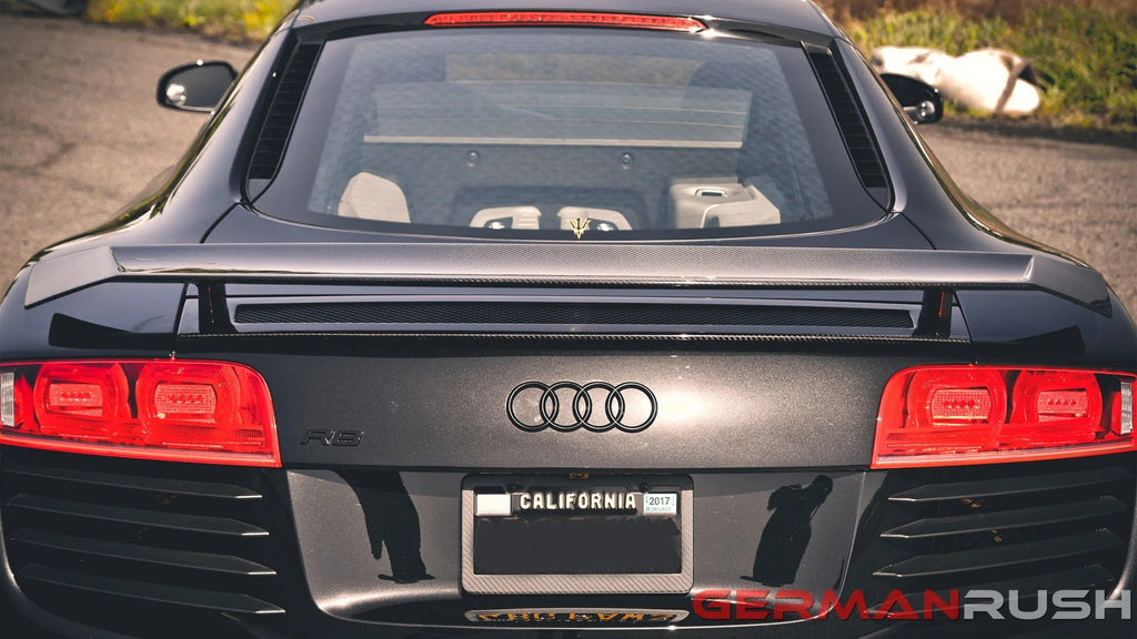 German Rush rear wing in carbon fiber installed on a 2007-2015 Audi R8, image 1