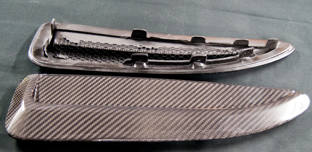 German Rush hood vents in carbon fiber fitted on a 2014-2016 Jaguar F-Type, image 4