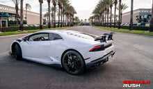 Load image into Gallery viewer, German Rush window vents in carbon fiber front on a 2014-2019 Lamborghini Huracan, image 8