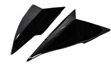 Load image into Gallery viewer, German Rush window vents in carbon fiber installed on a 2014-2019 Lamborghini Huracan, image 1