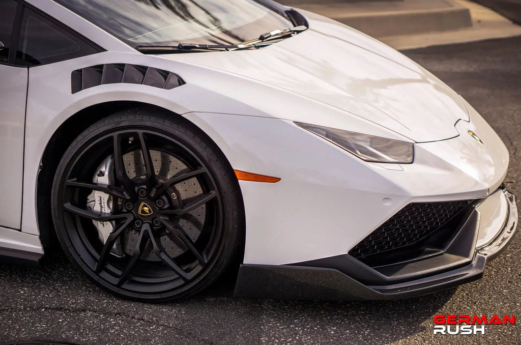 German Rush front fenders in carbon fiber angle on a 2014-2019 Lamborghini Huracan, image 3