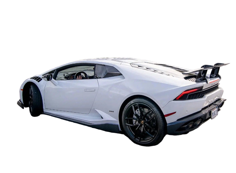 German Rush carbon package in carbon fiber angle on a 2014-2019 Lamborghini Huracan, image 3