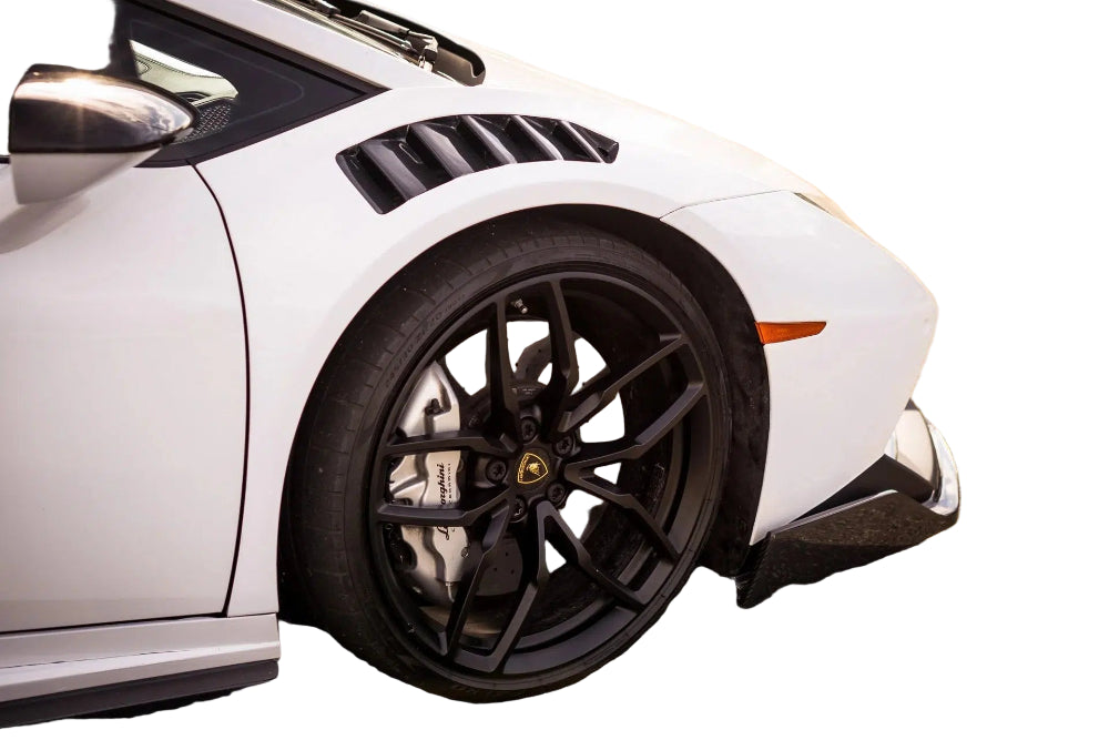 German Rush carbon package in carbon fiber profile on a 2014-2019 Lamborghini Huracan, image 5