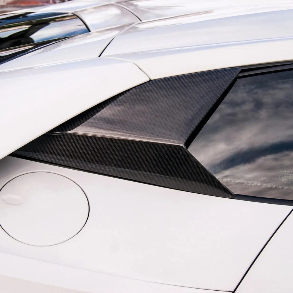 German Rush carbon package in carbon fiber view on a 2014-2019 Lamborghini Huracan, image 7