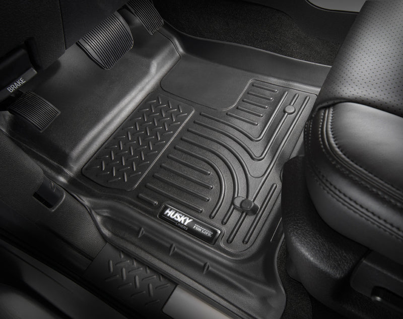 Husky Liners 11-12 Ford Super Duty Crew & Extended Cab WeatherBeater Front Row Black Floor Liners - Husky Liners HSL18731