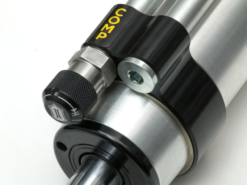 ICON 2005+ Toyota Tacoma RXT Rear 2.5 Omega Series Shocks RR - Pair ICON ICO59926P