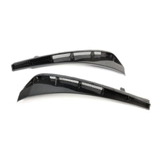 Load image into Gallery viewer, -APR Performance Honda FK8 Civic Type R Fender Vents 2017-2021