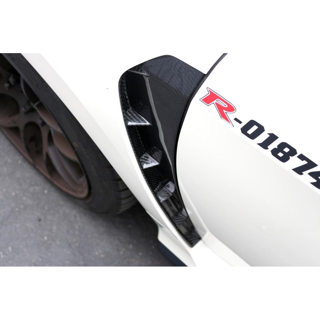 -APR Performance Honda FK8 Civic Type R Fender Vents 2017-2021