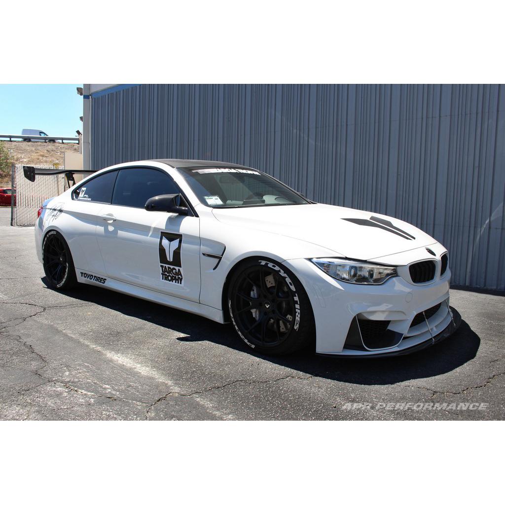 -APR Performance BMW F82 M4 / F80 M3 with M Performance Lip Front Wind Splitter