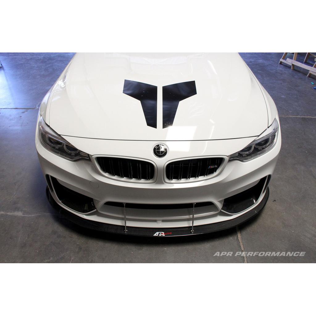 -APR Performance BMW F82 M4 / F80 M3 with M Performance Lip Front Wind Splitter