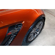 Load image into Gallery viewer, -APR Performance Chevrolet Corvette C7 Z06 Fender Wheel Arch Moldings 2015-2019