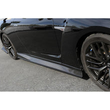 Load image into Gallery viewer, -APR Performance Nissan GTR R35 Side Rocker Extensions/ Side Skirt 2017-2022