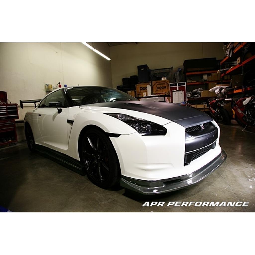 -APR Performance Nissan GTR R35 Front Air Dam/ Lip 2008-2011