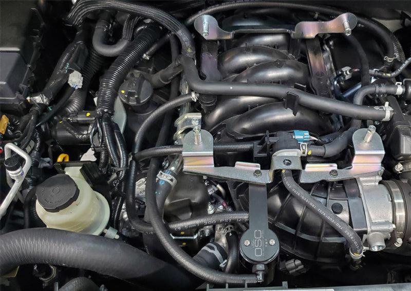 J&L 16-24 Nissan Titan 5.6L Passenger Side Oil Separator 3.0 - Black Anodized - J&L JLT3108P-B