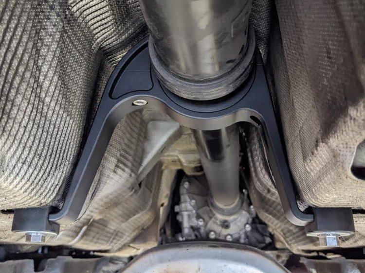JXB Performance B9 automatic transmission carrier driveshaft center support bearing carrier installed view
