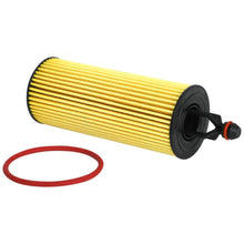 Load image into Gallery viewer, K&amp;N 14-22 Jeep Cherokee 3.6L V6 / 14-23 Chrysler 300 3.6L V6 Oil Filter - K&amp;N Engineering KNNSO-7026