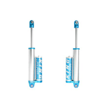 Load image into Gallery viewer, King Shocks 25001-326 Rear 2.5 Piggyback Reservoir Shocks - 2014-2026 Ram 3500 4WD - King Shocks 25001-326