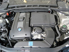 Load image into Gallery viewer, K&amp;N 06-09 BMW 135/335/535 Drop In Air Filter K&amp;N Engineering KNN33-2367