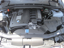 Load image into Gallery viewer, K&amp;N 06 BMW 325 3.0L-L6 Drop In Air Filter K&amp;N Engineering KNN33-2332