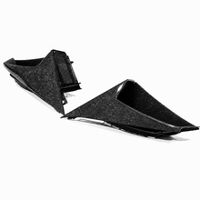 Load image into Gallery viewer, Black Ops 610.04 Carbon Upper Window Vent 2015-2024 Huracan