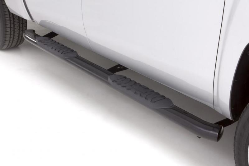 Lund 03-09 Dodge Ram 2500 Quad Cab 4in. Oval Curved Steel Nerf Bars - Black - Black Ops Auto Works