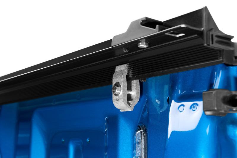 Lund 96-04 Dodge Dakota (6.5ft. Bed) Genesis Roll Up Tonneau Cover - Black - Black Ops Auto Works