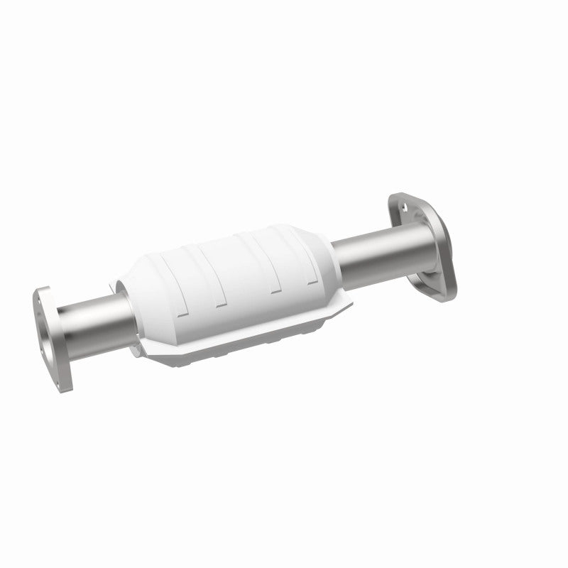 MagnaFlow Conv DF 01/20/00-01 Jeep Cherokee 4.0L Rear (49 State) - Black Ops Auto Works