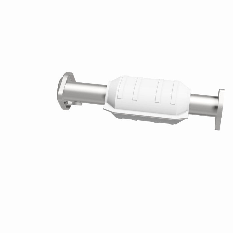 MagnaFlow Conv DF 01/20/00-01 Jeep Cherokee 4.0L Rear (49 State) - Black Ops Auto Works