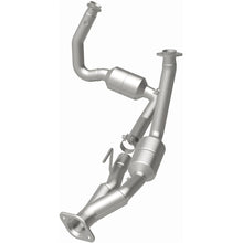 Load image into Gallery viewer, Magnaflow MagnaFlow Conv DF 06-07 Jeep Commander / 05-10 Grand Cherokee 5.7L Y-Pipe Assy (49 State)
