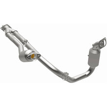 Load image into Gallery viewer, Magnaflow Conv DF 2015-2017 Transit-150 V6 3.5 OEM Underbody Magnaflow MAG21-710