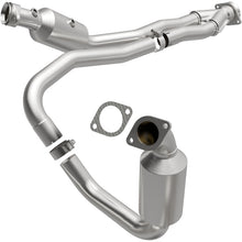 Load image into Gallery viewer, Magnaflow Conv DF 2015-2017 Transit-150 V6 3.5 OEM Underbody Magnaflow MAG21-710