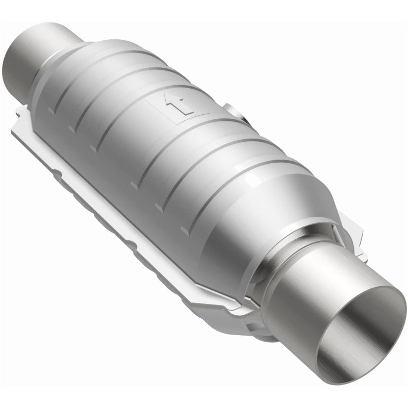 Magnaflow MagnaFlow Conv Univ 2.25in Inlet/Outlet Center/Center Round 11in Body L x 5.125in W x 15in Overall L