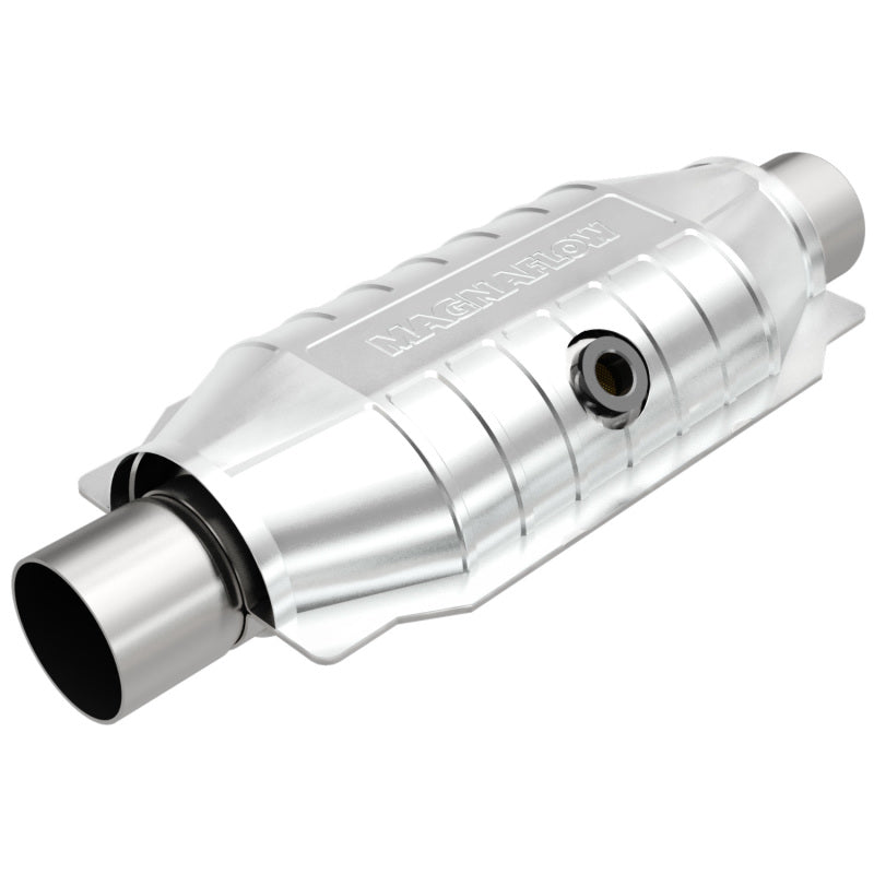 MagnaFlow Conv Univ 2.5 Mid O2 - Black Ops Auto Works