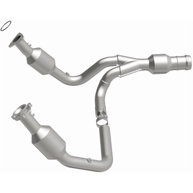 MagnaFlow Converter Direct Fit 2015 GMC Yukon XL V8 6.2L Magnaflow MAG52617