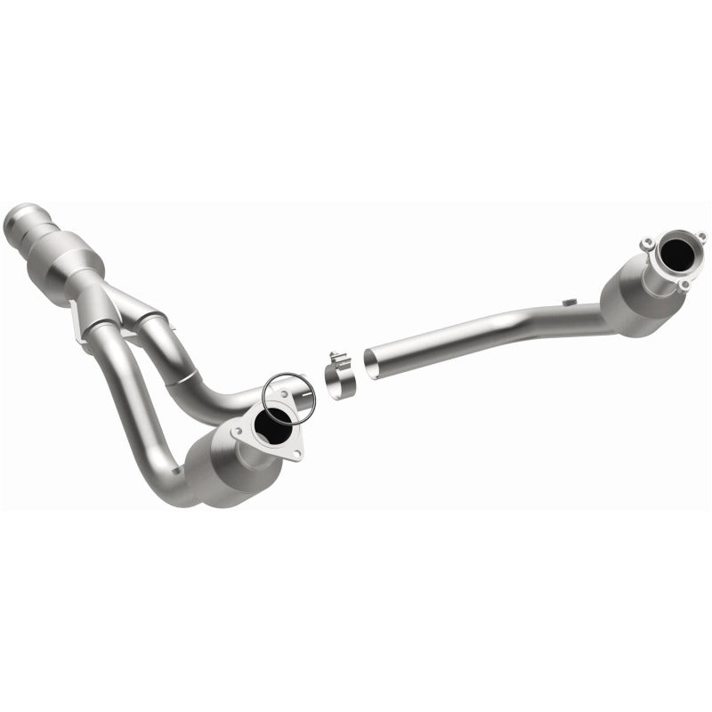MagnaFlow Converter Direct Fit 2015 GMC Yukon XL V8 6.2L Magnaflow MAG52617