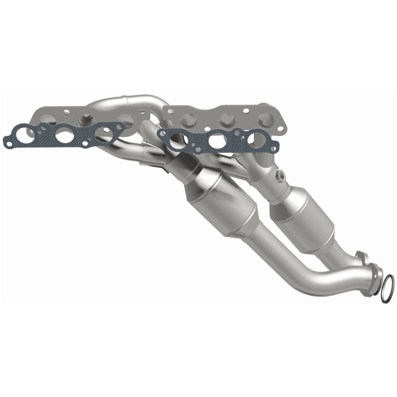 Magnaflow MagnaFlow Direct Fit Catalytic Converter 97-00 Lexus GS300 3.0L