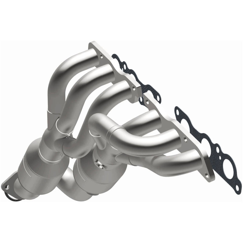 Magnaflow MagnaFlow Direct Fit Catalytic Converter 97-00 Lexus GS300 3.0L