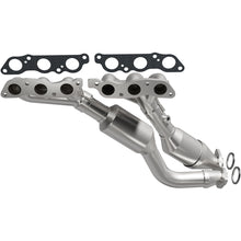 Load image into Gallery viewer, Magnaflow MagnaFlow Direct Fit Catalytic Converter 97-00 Lexus GS300 3.0L