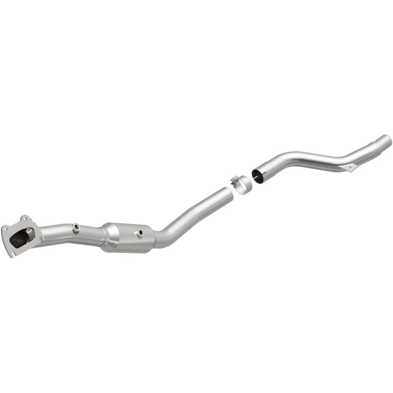 MagnaFlow Right Side Direct Fit Catalytic Converter 15-17 Chrysler 300 3.6L (4-Bolt Flange) - Magnaflow 22-141