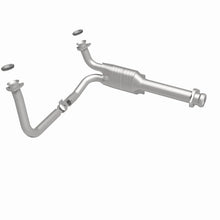 Load image into Gallery viewer, MagnaFlow Direct Fit Catalytic Converter GM 1500/2500/Suburban 5.0L - Magnaflow 23256