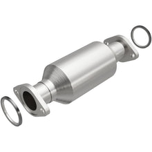 Load image into Gallery viewer, MagnaFlow Conv Chevrolet-Geo-Toyota 12.5X6.5X - Magnaflow 23886