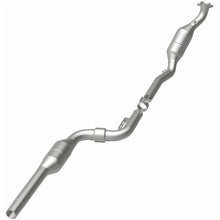 Load image into Gallery viewer, MagnaFlow Direct Fit Catalytic Converter 98-03 MB E320 3.2L P/S - Magnaflow 24402