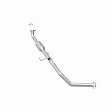 Load image into Gallery viewer, MagnaFlow Conv Direct Fit OEM 2001-2004 Toyota Sequoia Underbody - Magnaflow 4551060